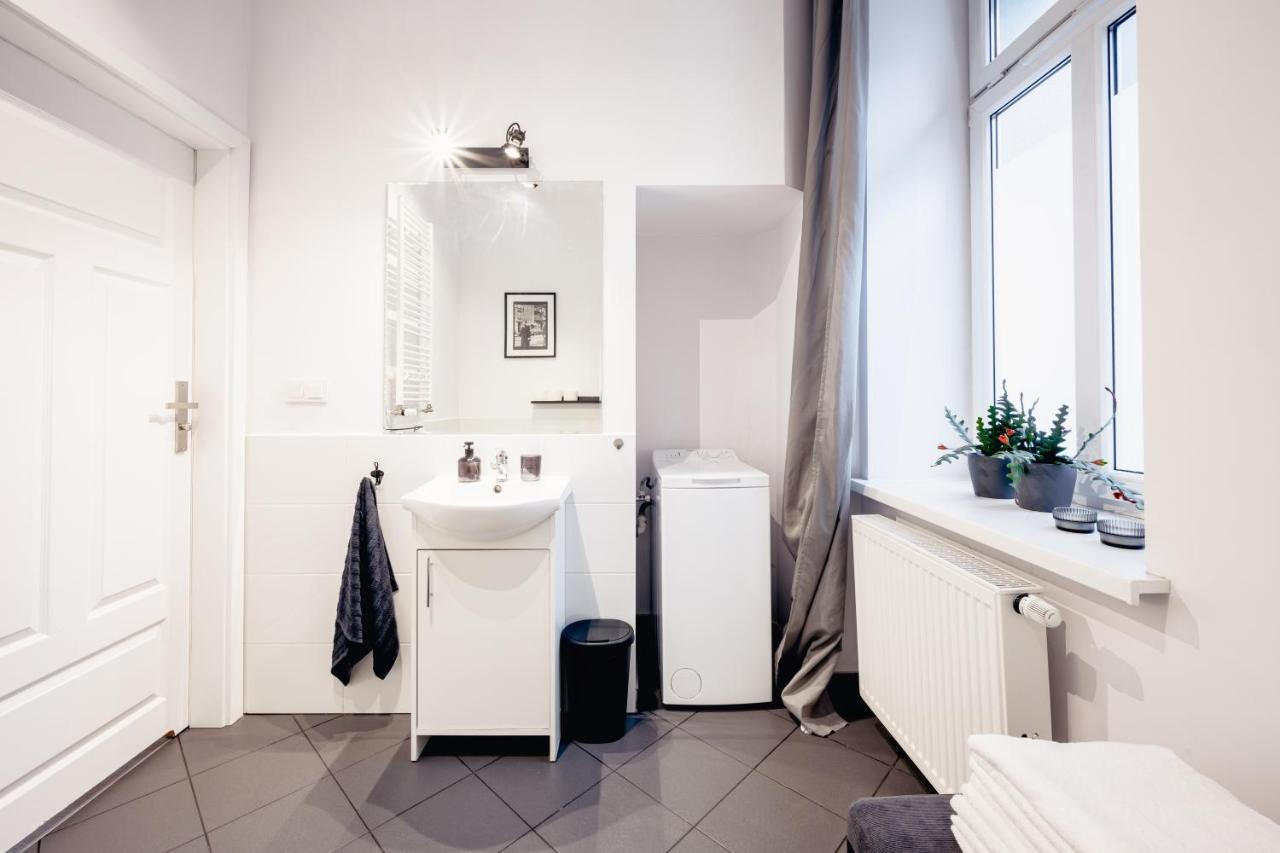 Apartamenty Pamiatkowa 11, 2 Rooms, Self Check In 24H Posen Exterior foto
